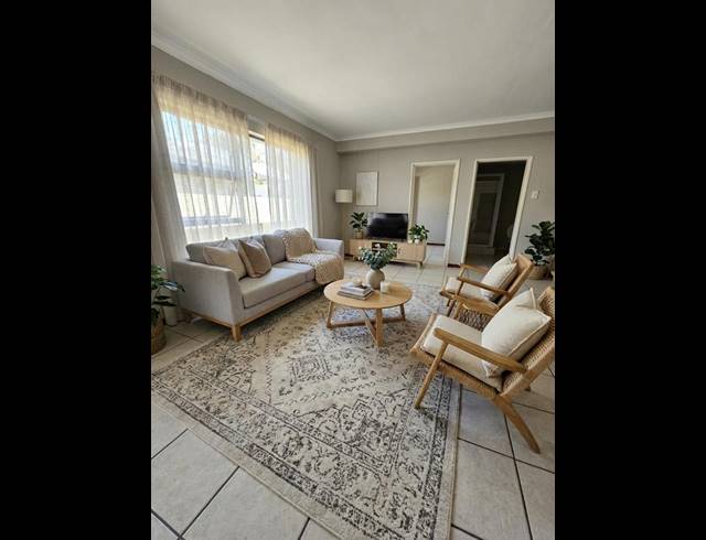 2 BEDROOM PROPERTY TO RENT IN FERNDALE